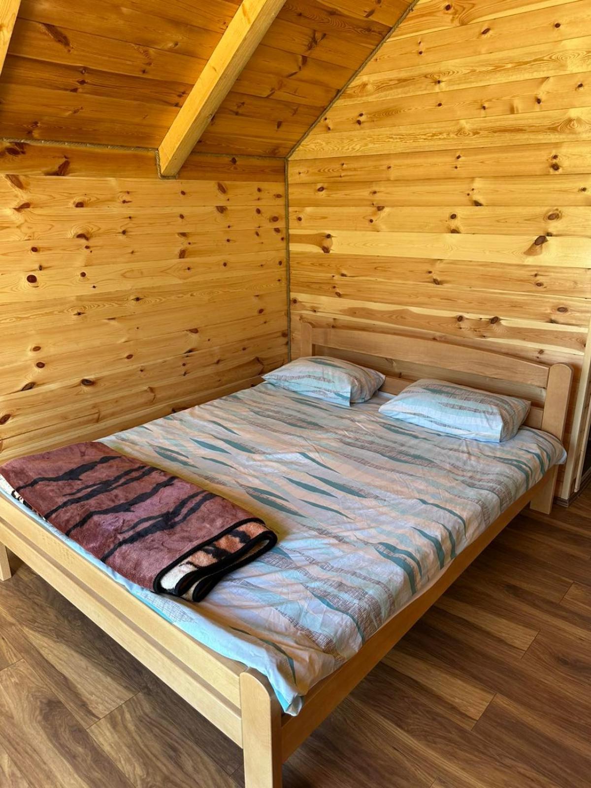 Begov Kamp, Plav Villa Luaran gambar